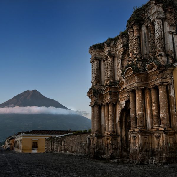 antigua-guatemala-ruins-600x600 - xaliscotour