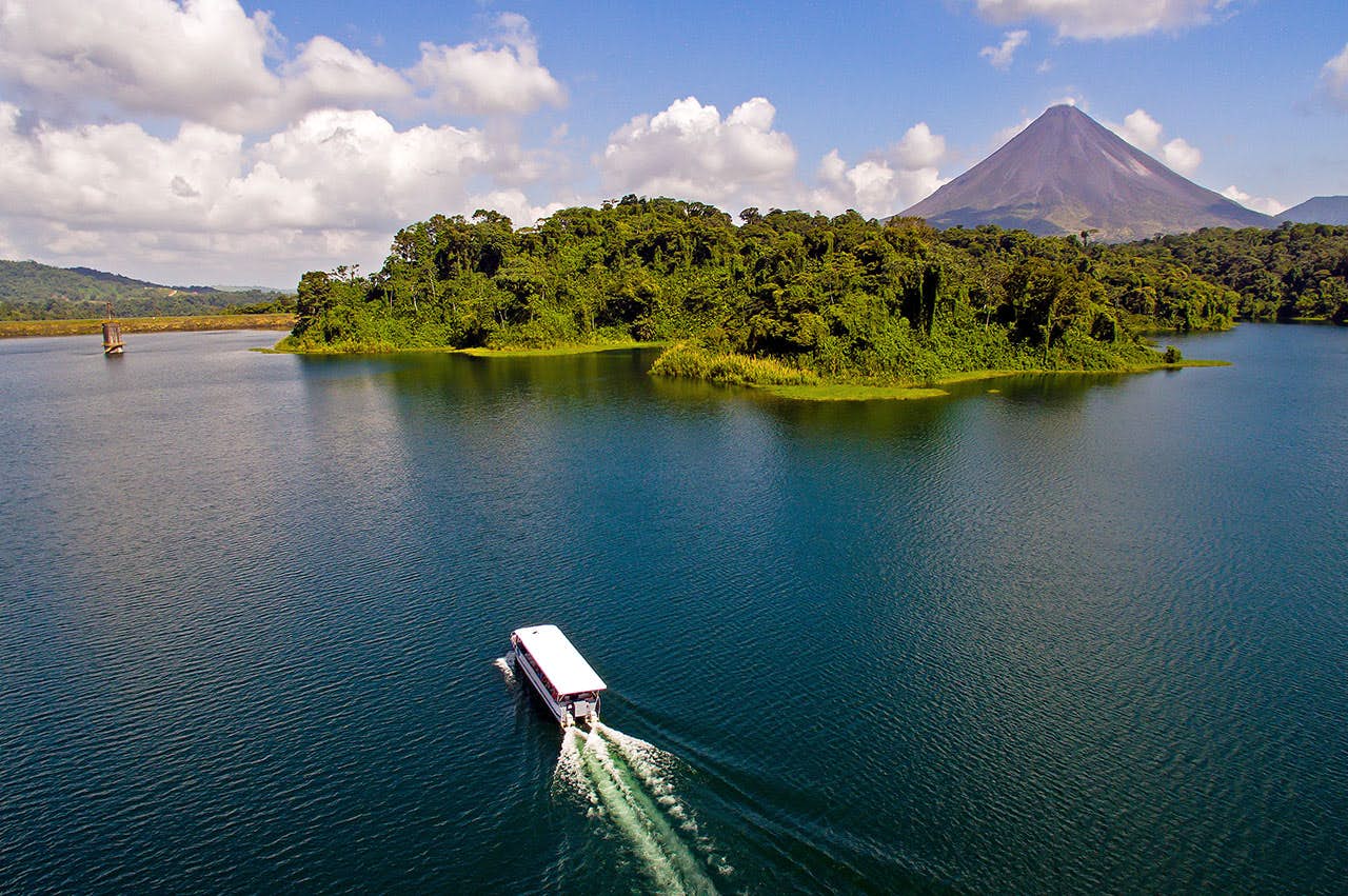 Arenal Lake Costa Rica Xaliscotour